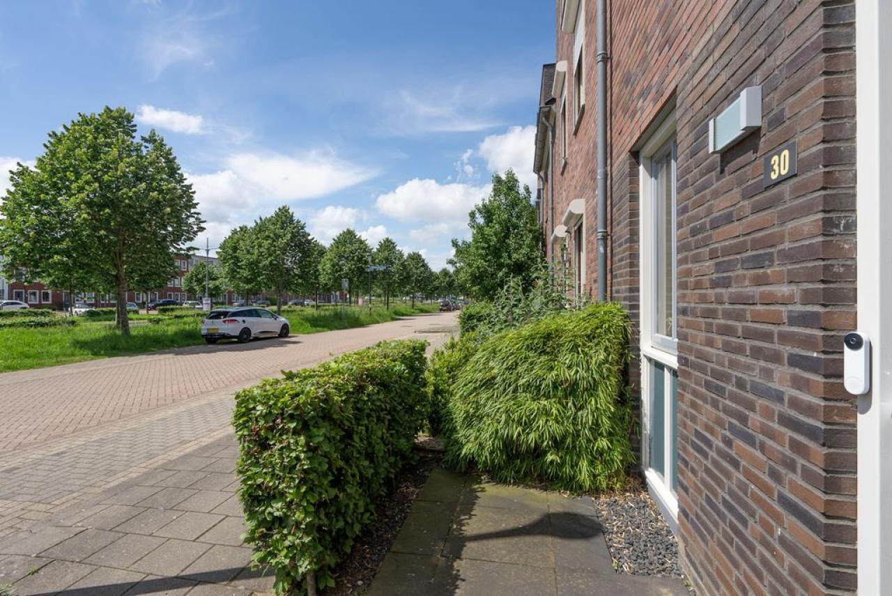Edith Piafstraat 30, Lent (6663 MA)