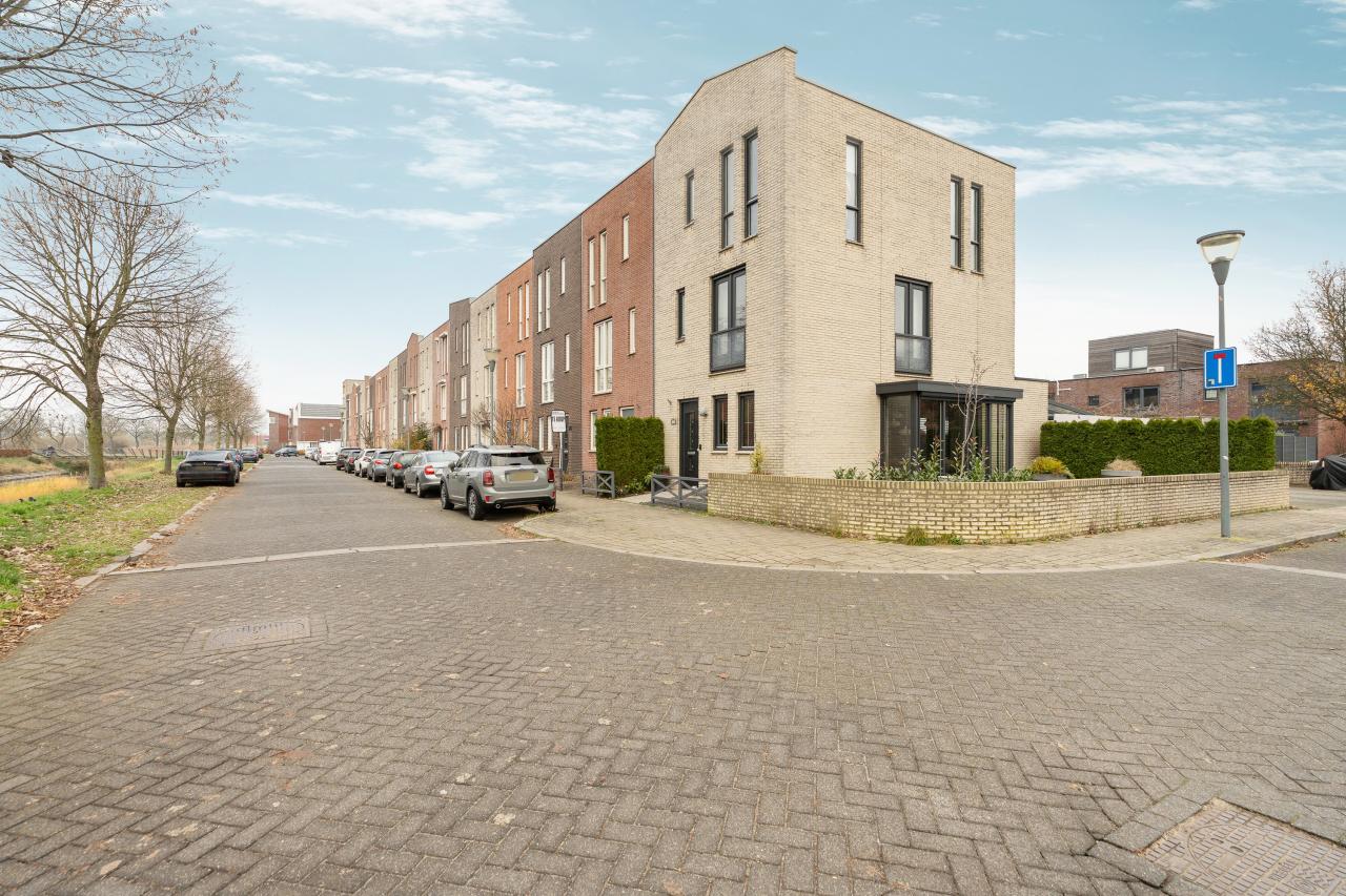 Groot-Brittanniëstraat 72, Lent (6663 HT)