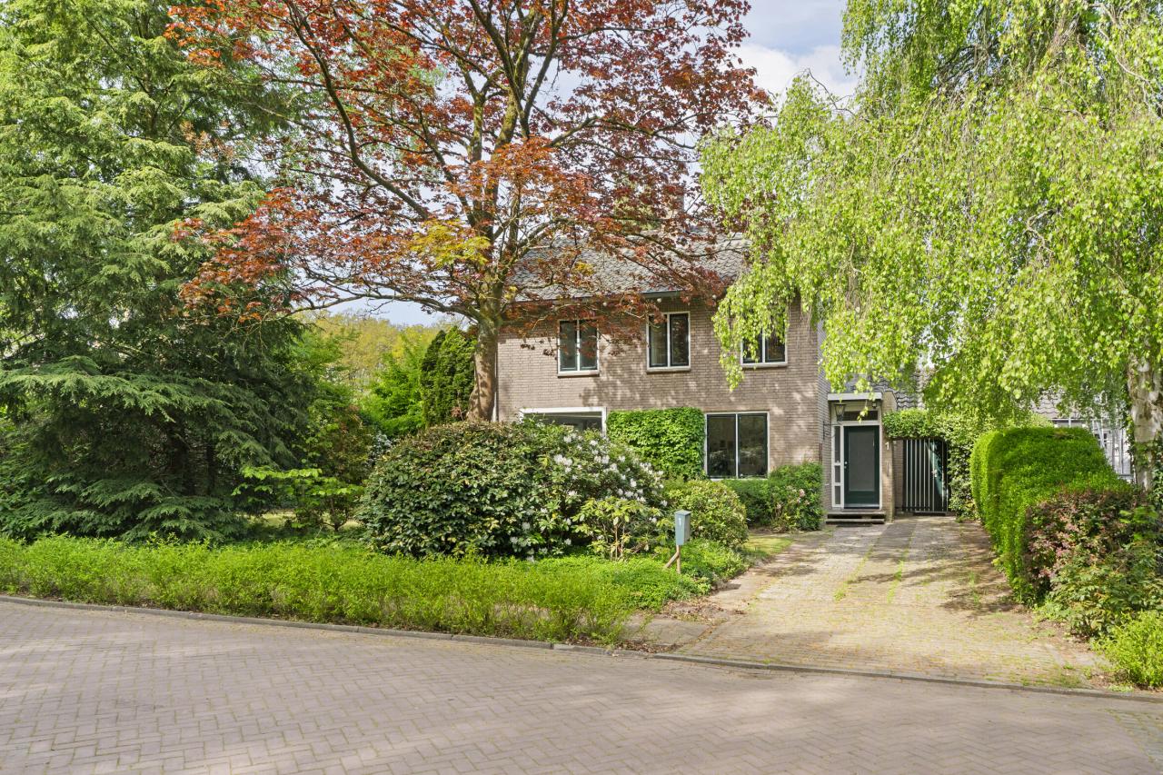 Joanneslaan 1, Heilig Landstichting (6564 AE)