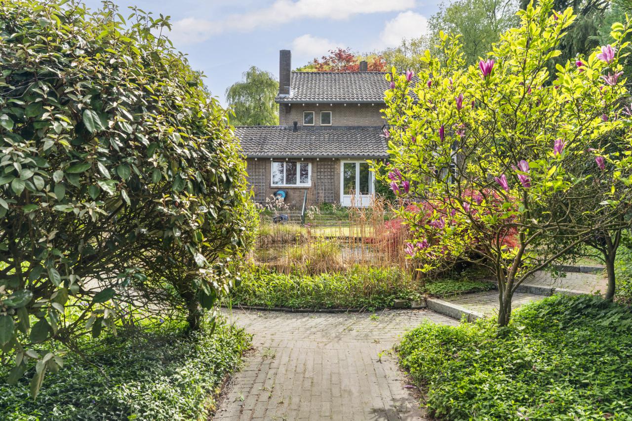 Joanneslaan 1, Heilig Landstichting (6564 AE)