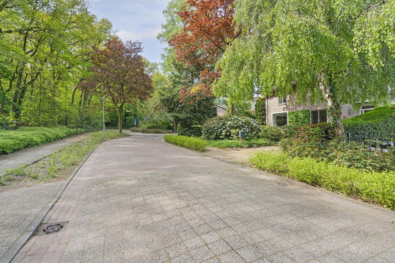 Joanneslaan 1, Heilig Landstichting (6564 AE)